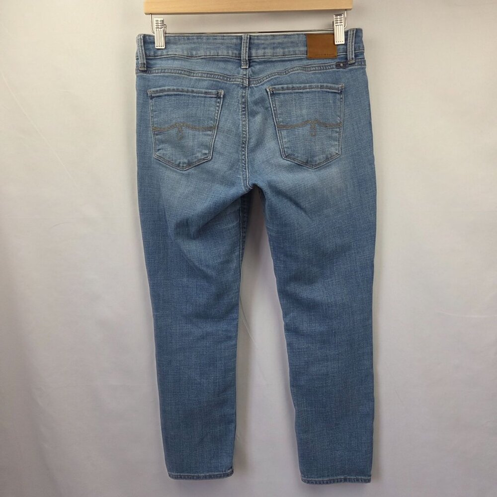 Lucky Brand Lolita Capri Light Wash Slim Fit Denim Jeans Size 6 - Picture 4 of 14